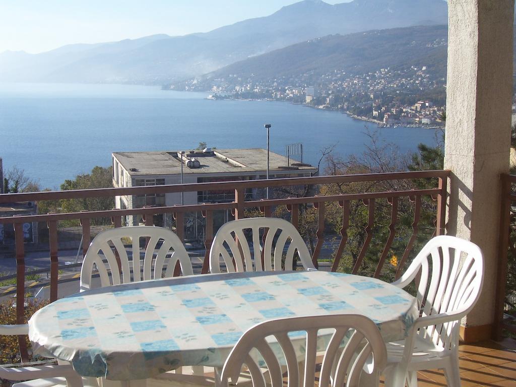 Apartments Villa Luciana Рийека Екстериор снимка