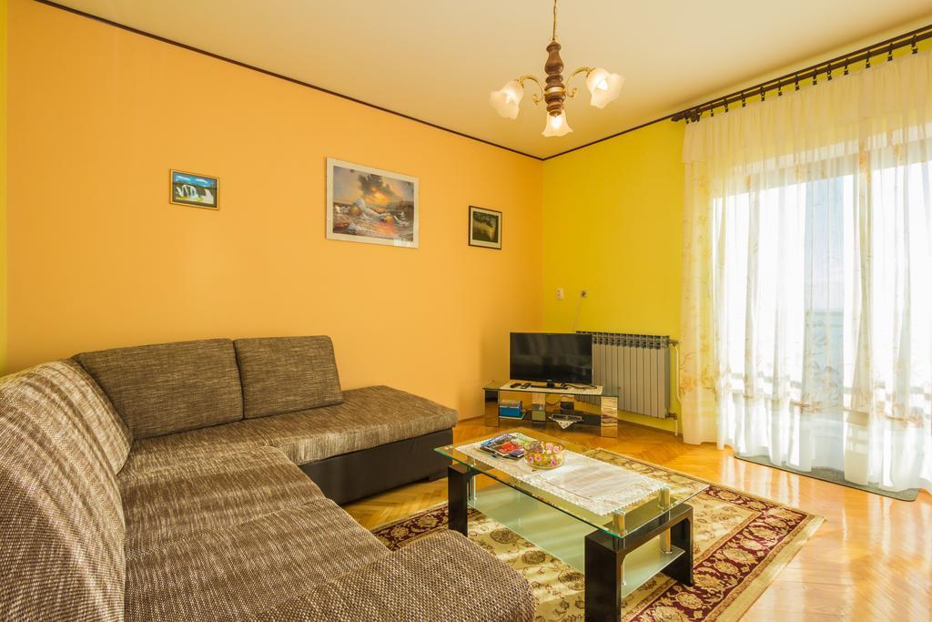 Apartments Villa Luciana Рийека Екстериор снимка